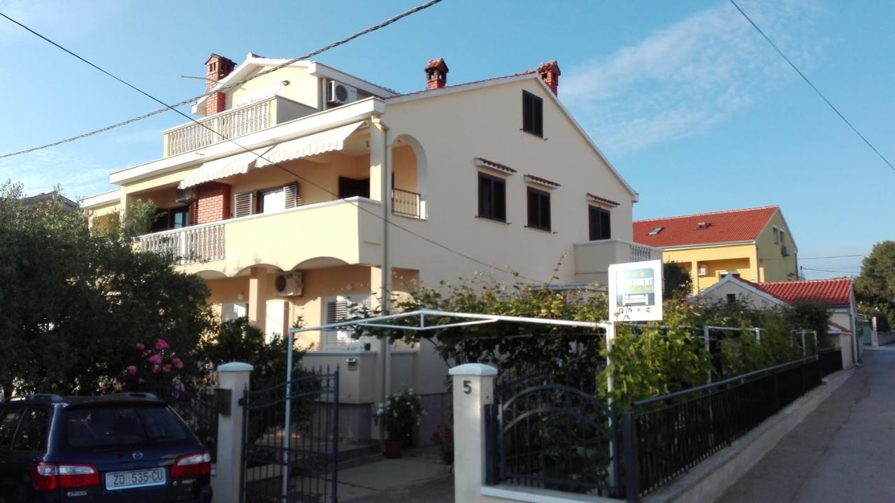 Apartments Branko Zara Esterno foto